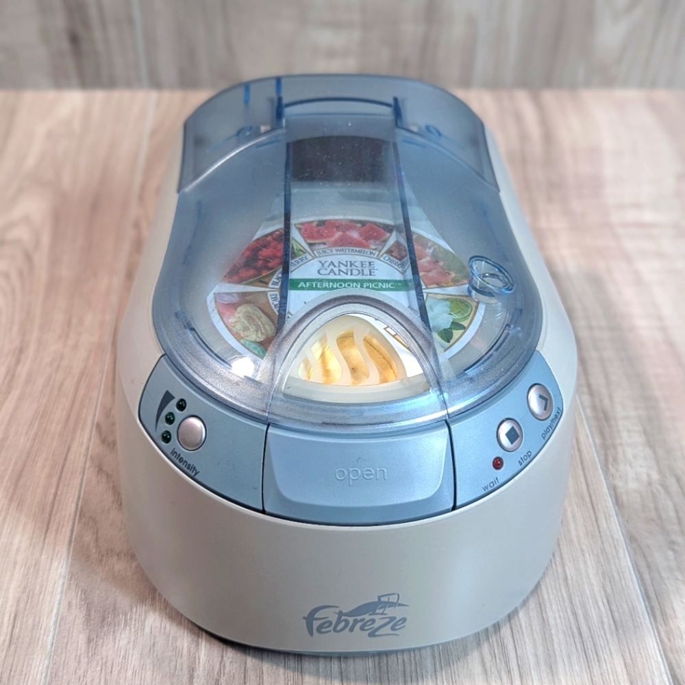 FEBREEZE SCENTSTORIES Fragrance Diffuser For Scent Discs READ